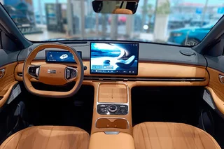 GEELY EX5 EM-i Max Фото GEELY EX5 EM-i Max