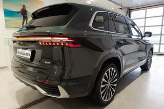 GEELY Monjaro Flagship SE Фото GEELY Monjaro Flagship SE