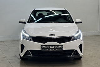 Kia Rio (Solaris KRS) Премиум (Premium) Фото Kia Rio (Solaris KRS) Премиум (Premium)