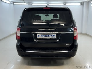 Фото CHRYSLER Voyager V Рестайлинг с пробегом Фото CHRYSLER Voyager V Рестайлинг с пробегом