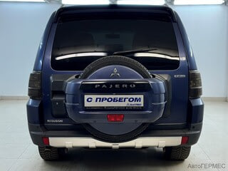 Фото MITSUBISHI Pajero IV с пробегом Фото MITSUBISHI Pajero IV с пробегом