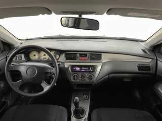 Фото MITSUBISHI Lancer IX Рестайлинг с пробегом Фото MITSUBISHI Lancer IX Рестайлинг с пробегом