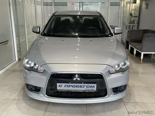 Фото MITSUBISHI Lancer X Рестайлинг с пробегом Фото MITSUBISHI Lancer X Рестайлинг с пробегом