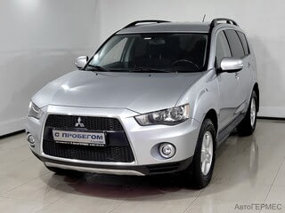 Фото MITSUBISHI Outlander II Рестайлинг с пробегом Фото MITSUBISHI Outlander II Рестайлинг с пробегом