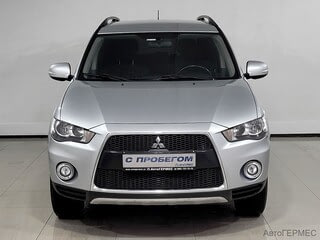 Фото MITSUBISHI Outlander II Рестайлинг с пробегом Фото MITSUBISHI Outlander II Рестайлинг с пробегом