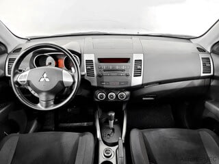 Фото MITSUBISHI Outlander II с пробегом Фото MITSUBISHI Outlander II с пробегом