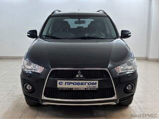 Фото MITSUBISHI Outlander II Рестайлинг с пробегом Фото MITSUBISHI Outlander II Рестайлинг с пробегом