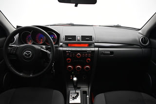 Фото MAZDA 3 I (BK) Рестайлинг с пробегом Фото MAZDA 3 I (BK) Рестайлинг с пробегом