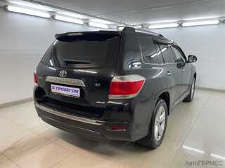 Фото TOYOTA Highlander II (U40) Рестайлинг с пробегом Фото TOYOTA Highlander II (U40) Рестайлинг с пробегом