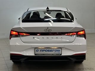 Фото HYUNDAI Elantra VII (CN7) с пробегом Фото HYUNDAI Elantra VII (CN7) с пробегом