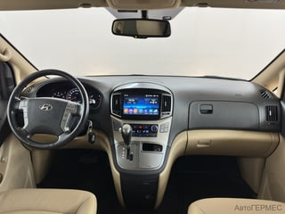 Фото HYUNDAI H-1 II Рестайлинг 2 с пробегом Фото HYUNDAI H-1 II Рестайлинг 2 с пробегом