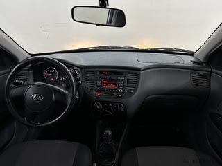 Фото Kia Rio II Рестайлинг с пробегом Фото Kia Rio II Рестайлинг с пробегом
