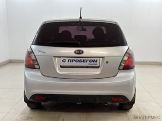 Фото Kia Rio II Рестайлинг с пробегом Фото Kia Rio II Рестайлинг с пробегом