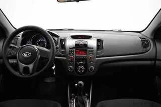 Фото Kia Cerato II с пробегом Фото Kia Cerato II с пробегом