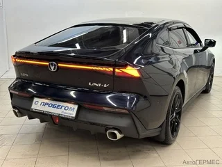 Фото CHANGAN UNI-V I с пробегом Фото CHANGAN UNI-V I с пробегом