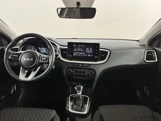 Фото Kia Ceed III Рестайлинг с пробегом Фото Kia Ceed III Рестайлинг с пробегом