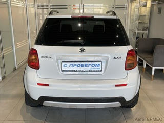 Фото SUZUKI Sx4 I (CLASSIC) Рестайлинг с пробегом Фото SUZUKI Sx4 I (CLASSIC) Рестайлинг с пробегом