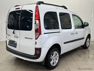 Фото RENAULT Kangoo II Рестайлинг с пробегом Фото RENAULT Kangoo II Рестайлинг с пробегом