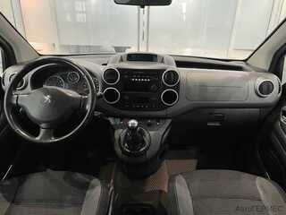 Фото PEUGEOT PARTNER II Рестайлинг 2 с пробегом Фото PEUGEOT PARTNER II Рестайлинг 2 с пробегом