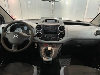 Фото CITROEN Berlingo II Рестайлинг с пробегом Фото CITROEN Berlingo II Рестайлинг с пробегом