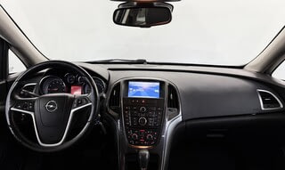 Фото Opel Astra J Рестайлинг с пробегом Фото Opel Astra J Рестайлинг с пробегом