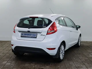 Фото Ford Fiesta MK6 с пробегом Фото Ford Fiesta MK6 с пробегом