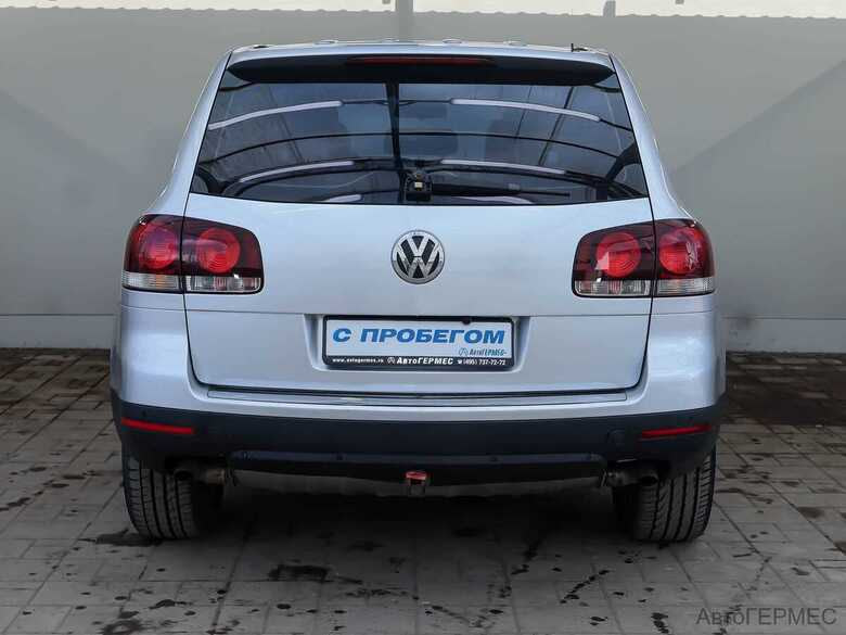 Фото Volkswagen Touareg I Рестайлинг с пробегом