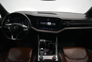 Фото Volkswagen Touareg III с пробегом Фото Volkswagen Touareg III с пробегом