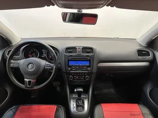 Фото Volkswagen Golf VI с пробегом Фото Volkswagen Golf VI с пробегом