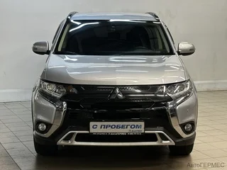Фото MITSUBISHI Outlander III Рестайлинг 3 с пробегом Фото MITSUBISHI Outlander III Рестайлинг 3 с пробегом