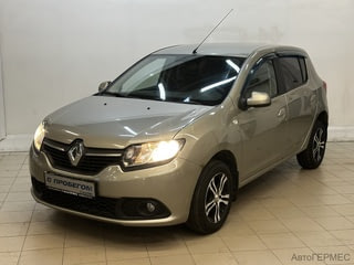 Фото RENAULT Sandero II с пробегом Фото RENAULT Sandero II с пробегом