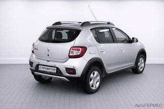 Фото RENAULT Sandero II с пробегом Фото RENAULT Sandero II с пробегом