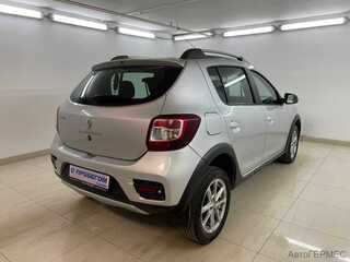 Фото RENAULT Sandero II с пробегом Фото RENAULT Sandero II с пробегом