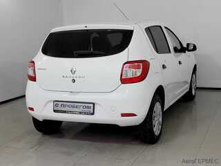 Фото RENAULT Sandero II Рестайлинг с пробегом Фото RENAULT Sandero II Рестайлинг с пробегом