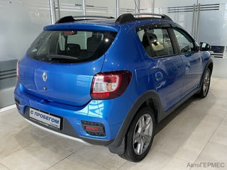Фото RENAULT Sandero II Рестайлинг с пробегом Фото RENAULT Sandero II Рестайлинг с пробегом
