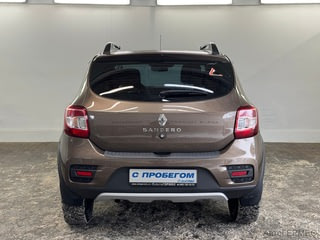Фото RENAULT Sandero II Рестайлинг с пробегом Фото RENAULT Sandero II Рестайлинг с пробегом