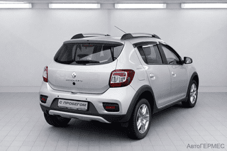 Фото RENAULT Sandero II Рестайлинг с пробегом Фото RENAULT Sandero II Рестайлинг с пробегом