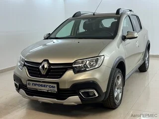 Фото RENAULT Sandero II Рестайлинг с пробегом Фото RENAULT Sandero II Рестайлинг с пробегом