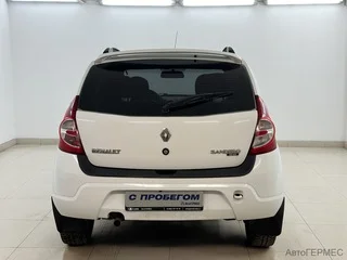 Фото RENAULT Sandero с пробегом Фото RENAULT Sandero с пробегом
