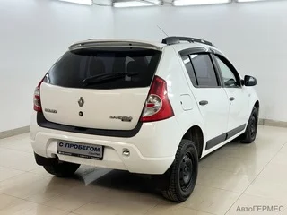 Фото RENAULT Sandero с пробегом Фото RENAULT Sandero с пробегом