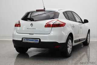 Фото RENAULT Megane III Рестайлинг 2 с пробегом Фото RENAULT Megane III Рестайлинг 2 с пробегом