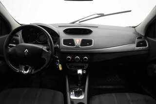 Фото RENAULT Megane III Рестайлинг 2 с пробегом Фото RENAULT Megane III Рестайлинг 2 с пробегом