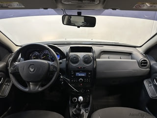 Фото RENAULT Duster I Рестайлинг с пробегом Фото RENAULT Duster I Рестайлинг с пробегом