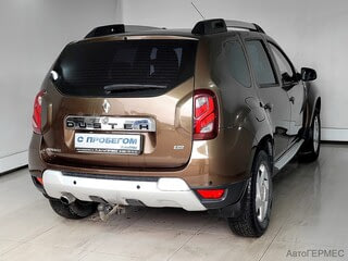 Фото RENAULT Duster I Рестайлинг с пробегом Фото RENAULT Duster I Рестайлинг с пробегом