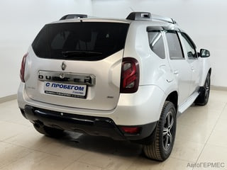 Фото RENAULT Duster I Рестайлинг с пробегом Фото RENAULT Duster I Рестайлинг с пробегом