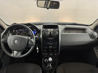 Фото RENAULT Duster I Рестайлинг с пробегом Фото RENAULT Duster I Рестайлинг с пробегом
