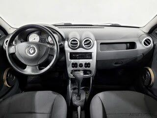 Фото RENAULT Logan I Рестайлинг с пробегом Фото RENAULT Logan I Рестайлинг с пробегом