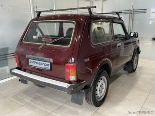 Фото LADA Niva 2121 I Рестайлинг с пробегом Фото LADA Niva 2121 I Рестайлинг с пробегом