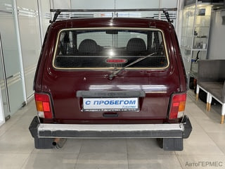 Фото LADA Niva 2121 I Рестайлинг с пробегом Фото LADA Niva 2121 I Рестайлинг с пробегом