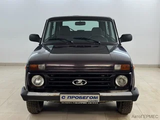Фото LADA Niva 2121 I Рестайлинг с пробегом Фото LADA Niva 2121 I Рестайлинг с пробегом